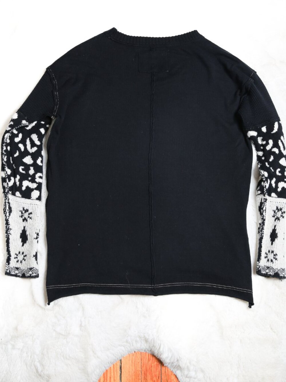 WE THE FREE Tiger Style Cuff Pullover Shirt - Picture 7 of 14